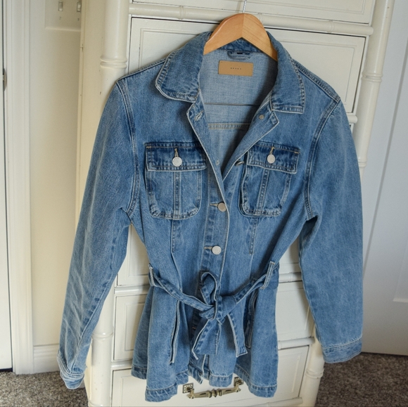 Blank NYC denim jacket with belt - Picture 1 of 8